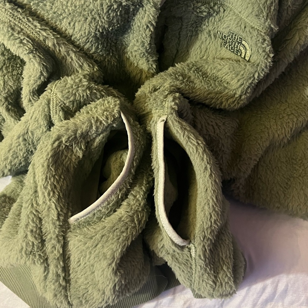 The North Face Sage Green Fleece Jacket- XL - Picture 6 of 9